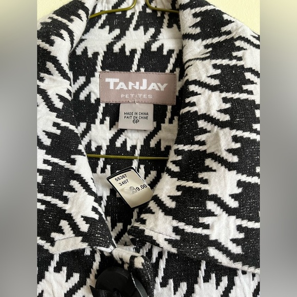 COPY - Beautiful houndstooth jacket/coat NWT! - Picture 3 of 10